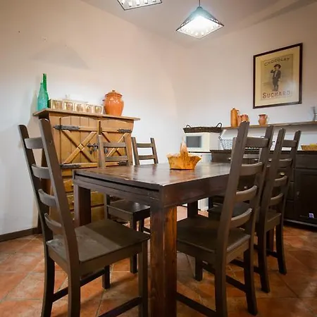 Holiday home Holidays2malaga Hinestrosa